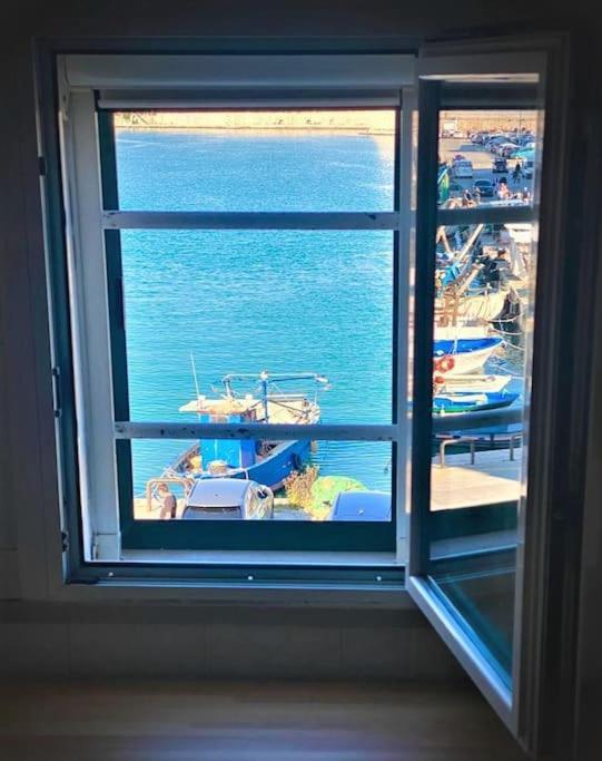 Emozioni Dal Porto Apartment Trani Exterior photo
